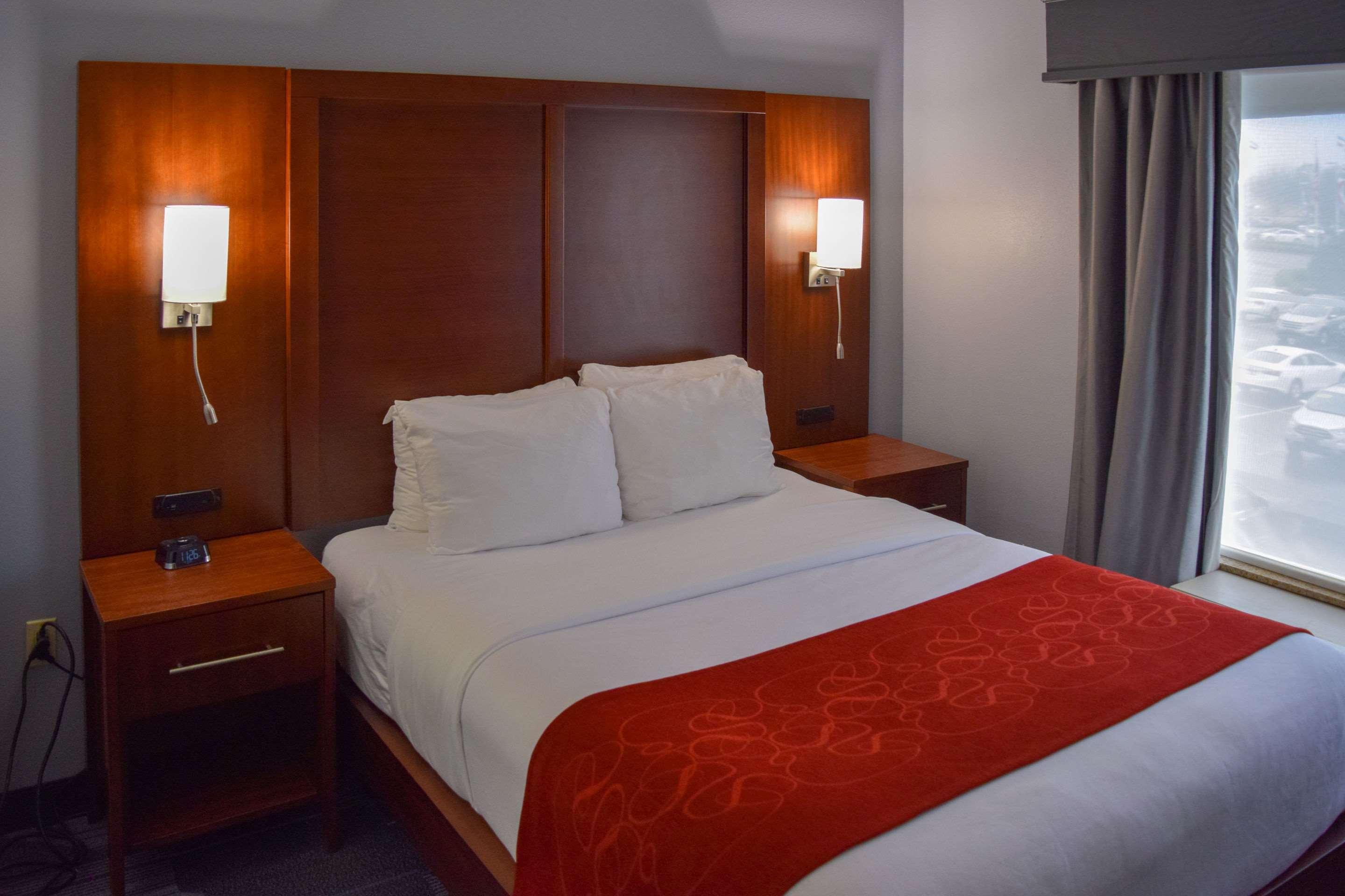 คอมฟอร์ต สวีท โอลีฟ บรานช์ เวสต์ Hotel โอลีฟแบรนช์ ภายนอก รูปภาพ