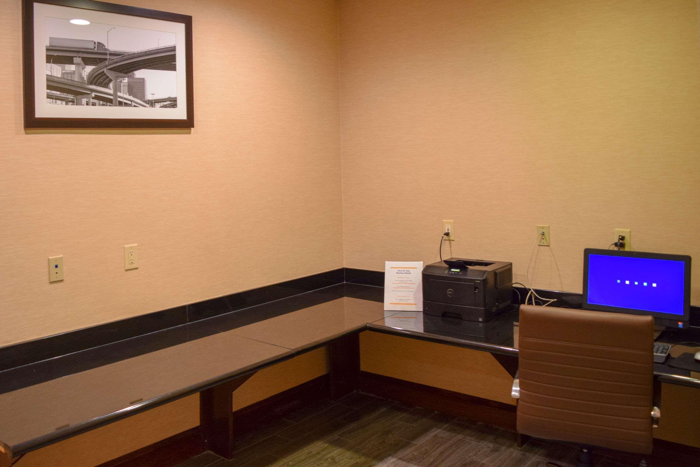 คอมฟอร์ต สวีท โอลีฟ บรานช์ เวสต์ Hotel โอลีฟแบรนช์ ภายนอก รูปภาพ
